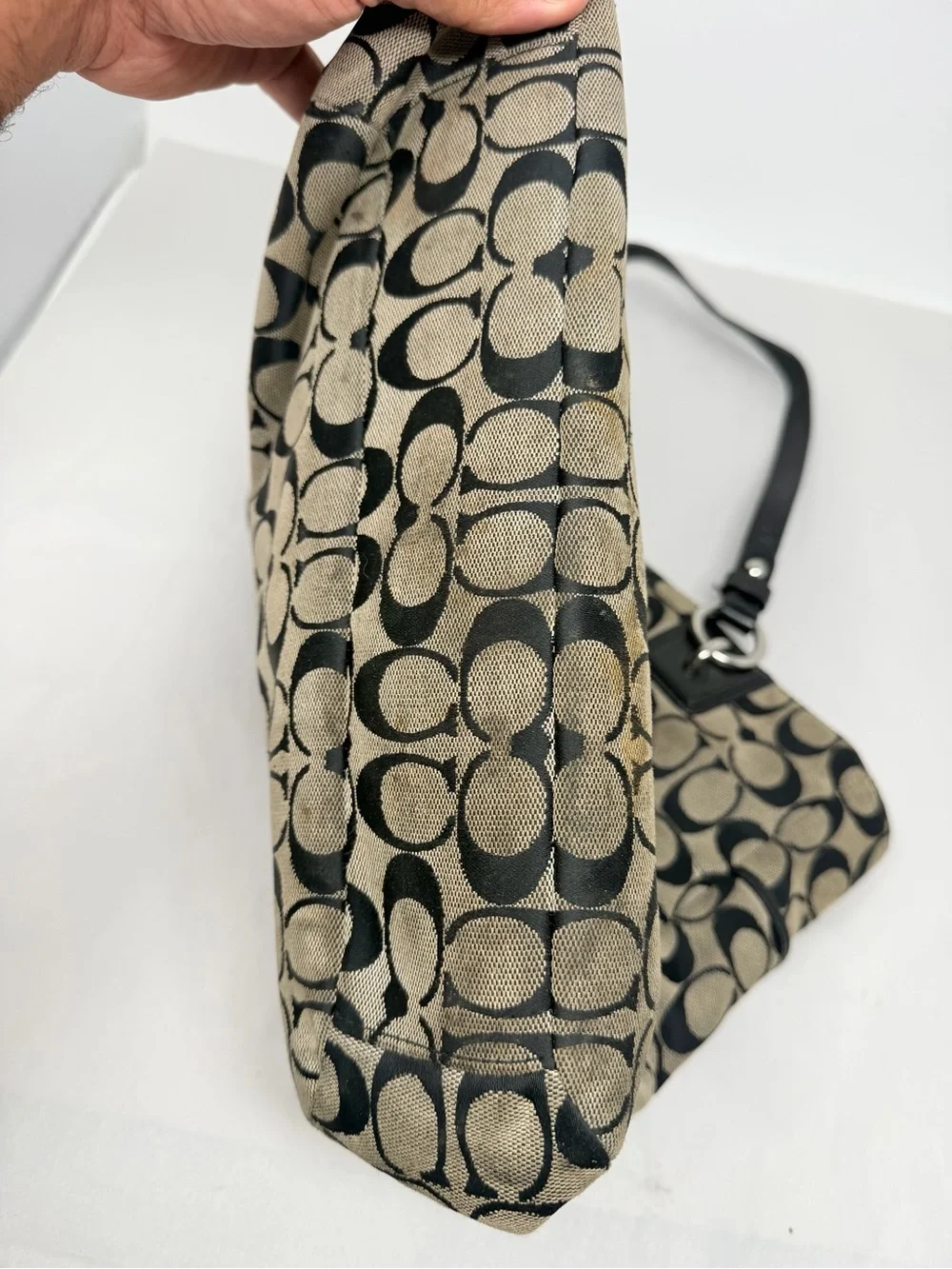 Coach Signature Logo Tote Bag Beige Black Zip Closure Bag Charm Pockets